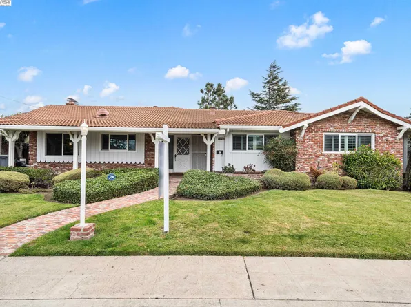 1794 View Dr, San Leandro, CA 94577
