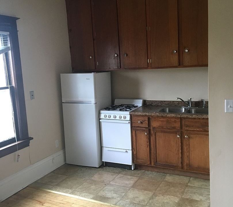 1st image of 1552 Edmund Ave #5055787