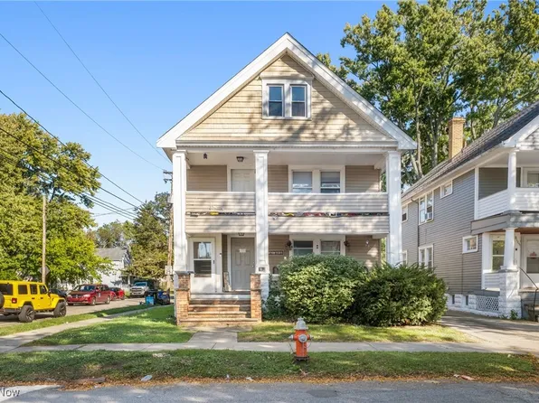 3181 W 82nd St, Cleveland, OH 44102