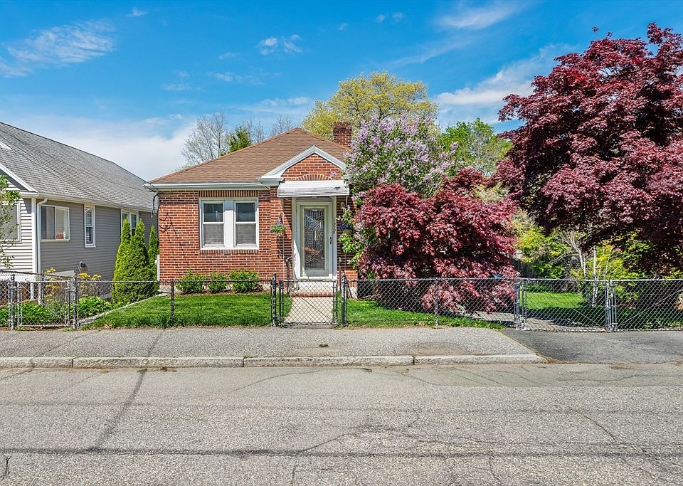 1st image of 126 Fern Rd