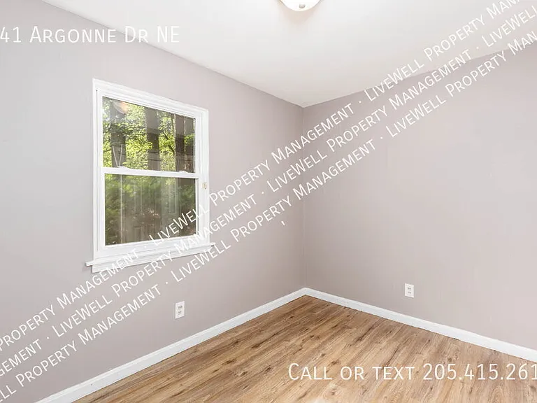 341 Argonne Dr NE — Photo 19