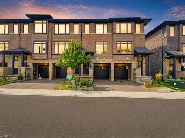 120 Court Dr #50, Brant, ON N3L 0N2