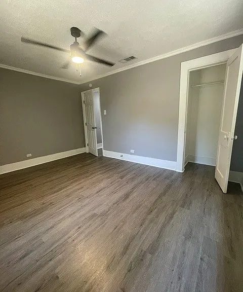 402 Graham Ave #402 — Photo 14