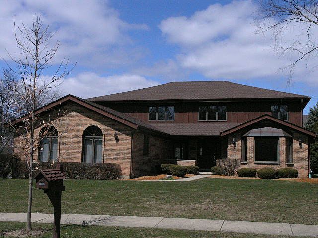 1st image of 958 W Carolyn Dr