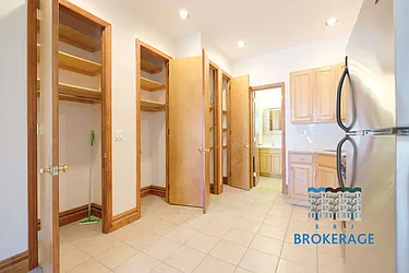 Rented by SBJ Brokerage, LLC