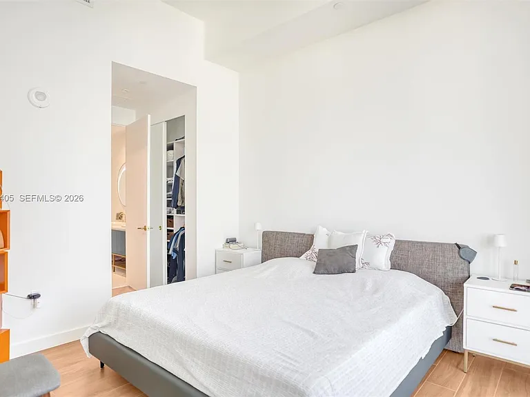 2655 S Bayshore Dr #1805 — Photo 15