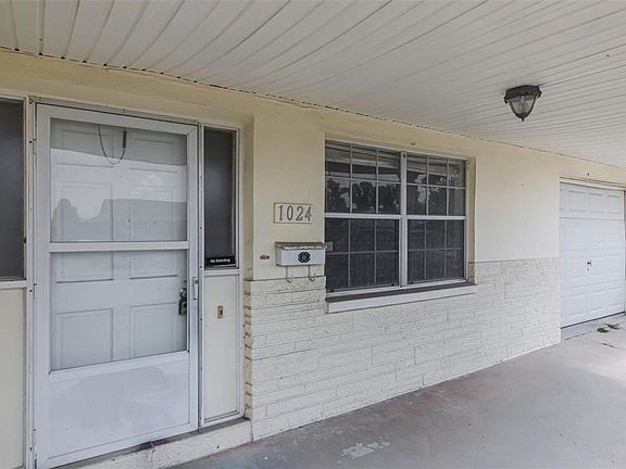 4th image of 1024 VIKING DRIVE