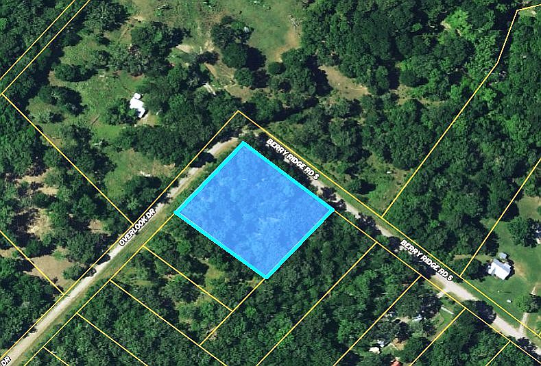 1st image of Overlook Dr