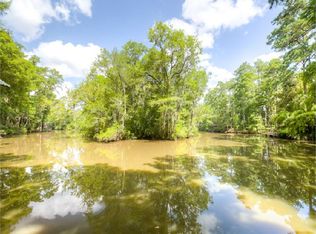 626 Old Landing Rd, Covington, LA 70433