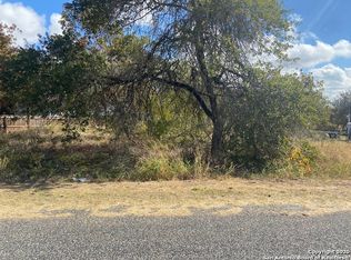 22702 Lazy Stream Dr, Elmendorf, TX 78112