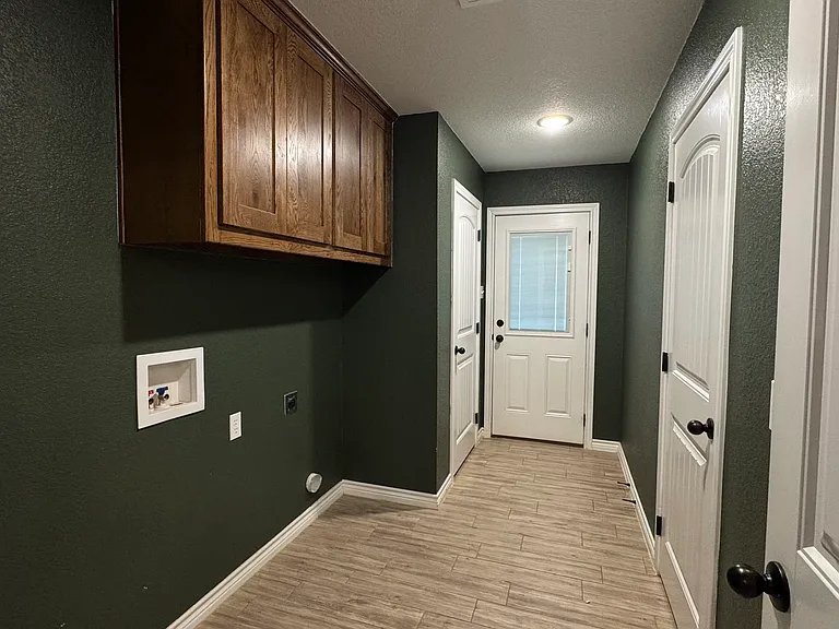 411 Pecan Tree Ct — Photo 21