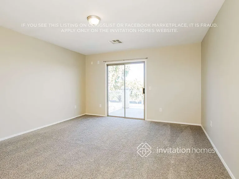 5626 S 11th Pl — Photo 8