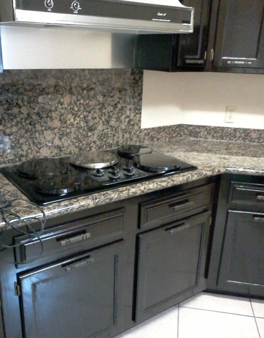 512 Country Wood Court — Photo 3