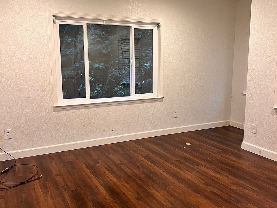 1st image of 144 San Lorenzo Ave APT 2