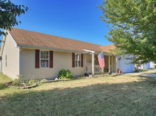 403 Laurel Dr, Saint Joseph, IL