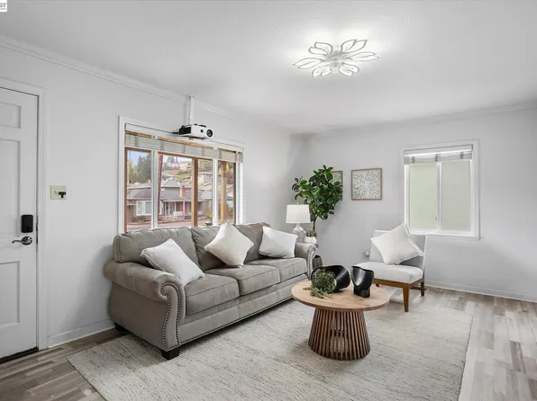 3270 Keith Ave, Castro Valley, CA 94546