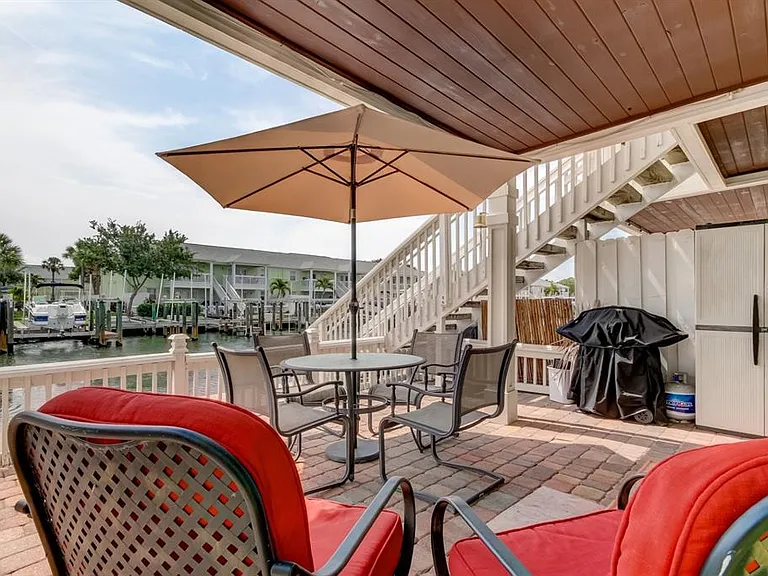 5092 Beach Dr SE #A — Photo 20
