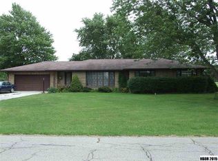 2610 Courtly Dr, Fostoria, OH 44830
