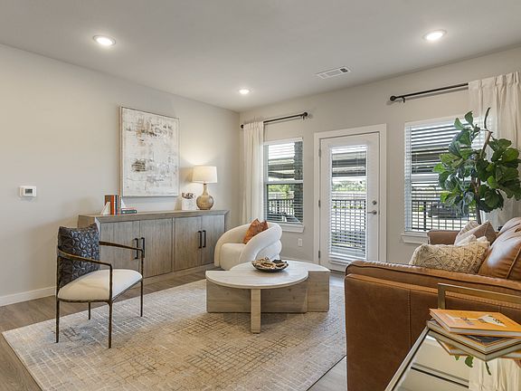 2nd image of 10703 N Garnett Rd #C305