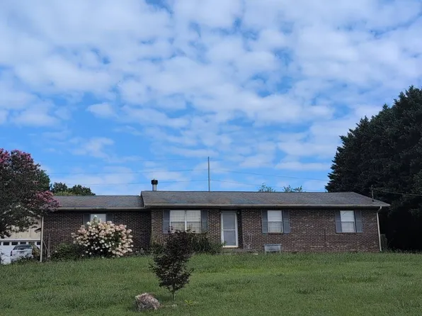 1194 Rawhide Trl, Lenoir City, TN 37772