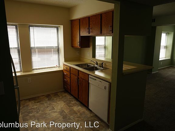 5th image of 3233 Harrison St APT 2B