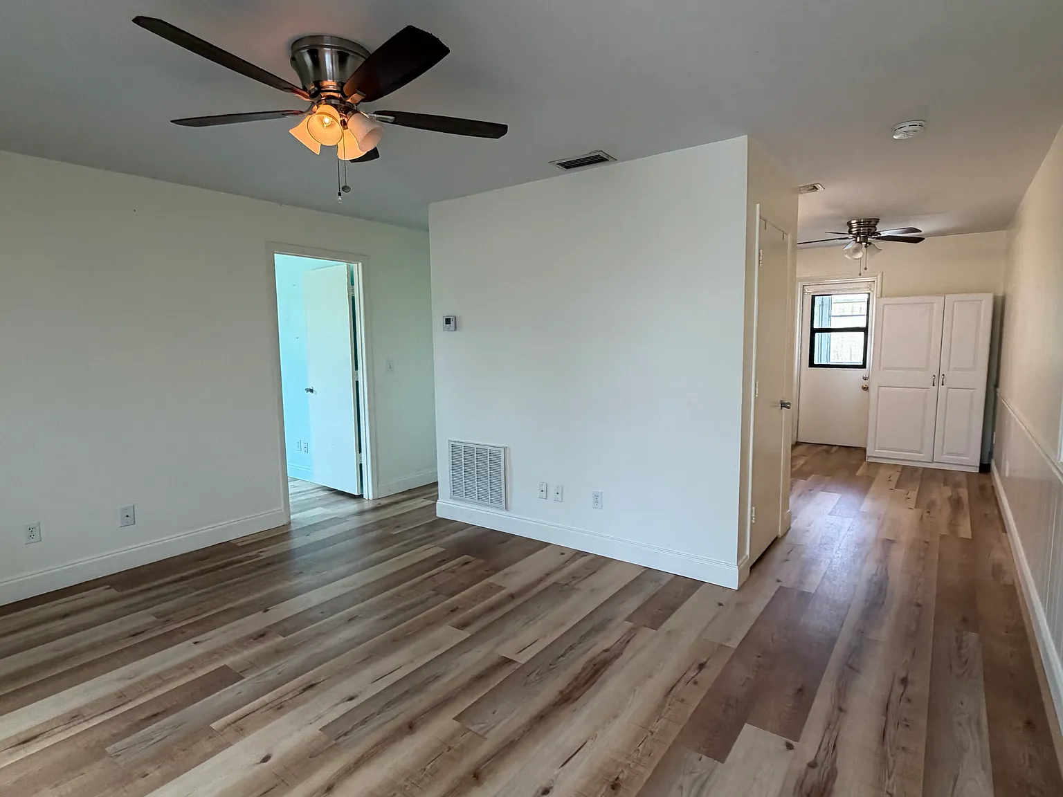2 bed, 1.0 bath, 805 sqft, $1,250 — Photo 2