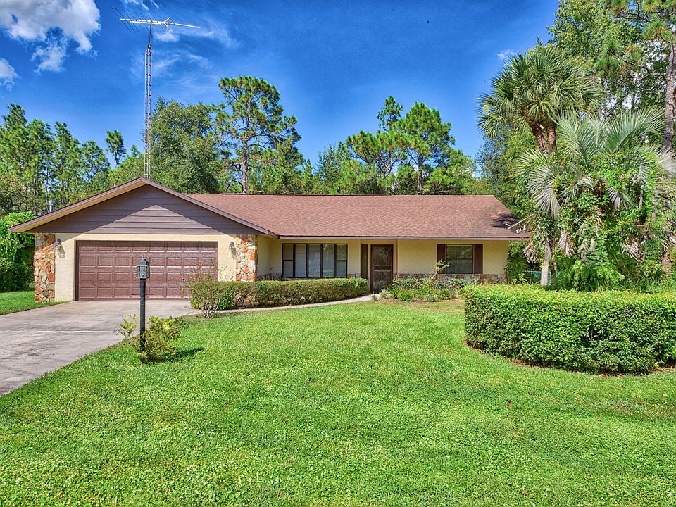 1st image of 823 Bahia Cir