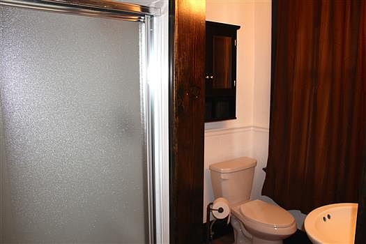 3rd image of 124 4th St