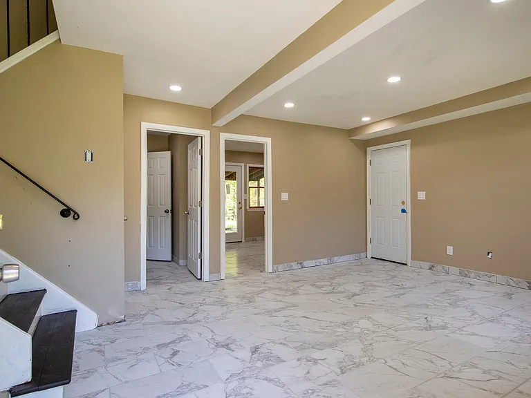 63 Shadow Ln — Photo 15