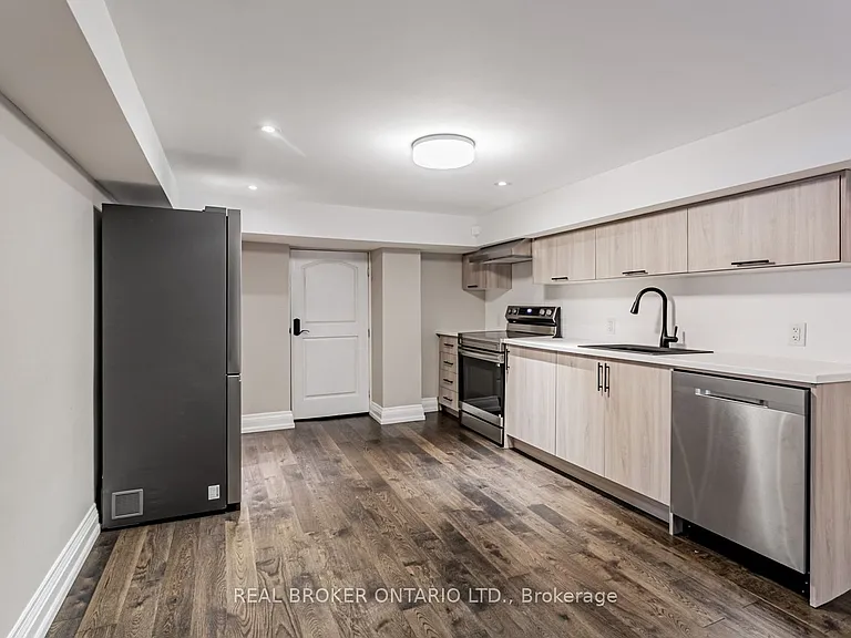 47 Highgate Rd #B — Photo 6
