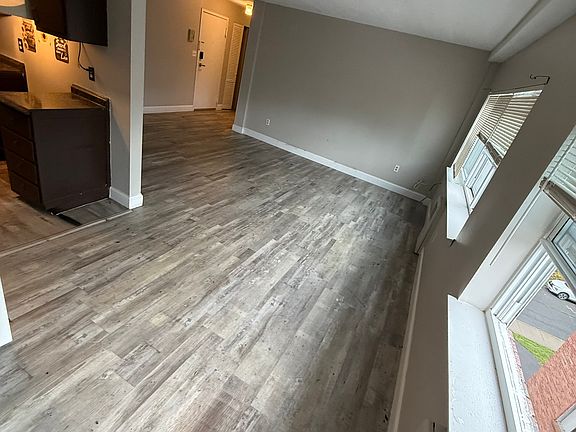 2nd image of 50 Gillett St #D1