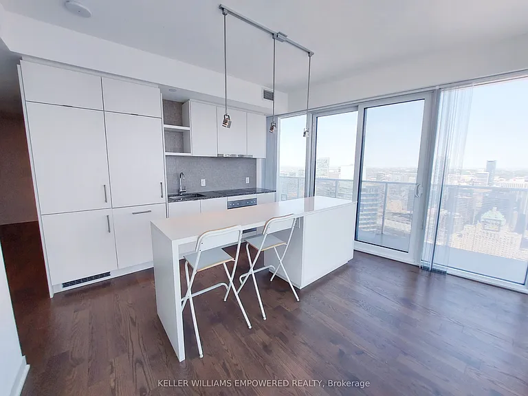 88 Harbour St #6304 — Photo 6