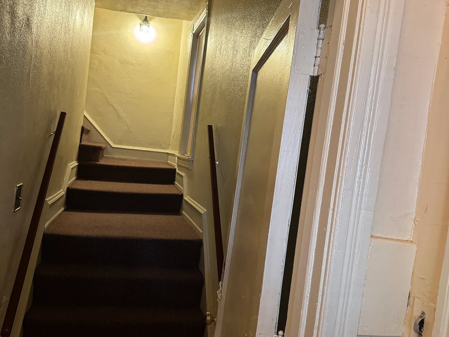 2 bed, 1500 sqft, $1,500 — Photo 2