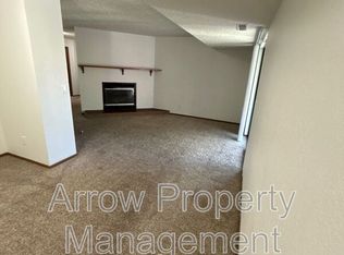 205 E Arbor Ave #302G, Bismarck, ND 58504