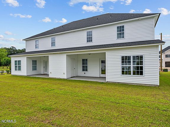 3rd image of 2120 Dartford Drive #B