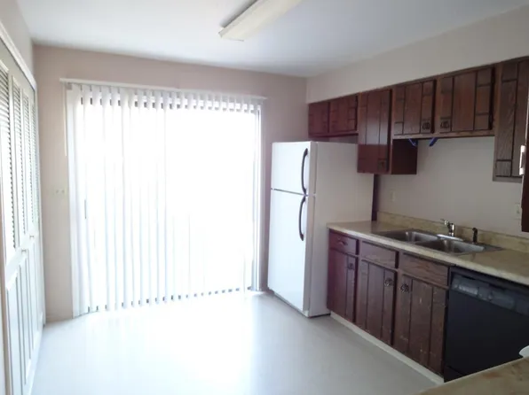 51 Castle Royal Dr, Pueblo, CO 81005