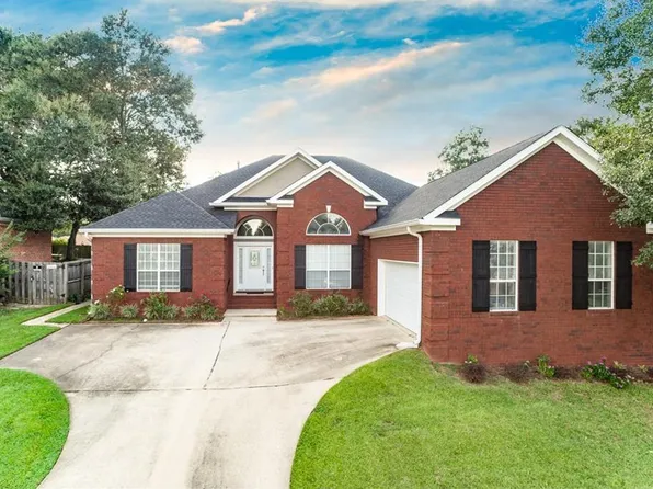 2412 Carolina Ct, Mobile, AL 36695