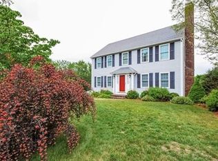 7 Sweet Amandas Way, Plymouth, MA 02360