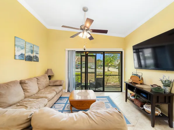 11905 Sturbridge Lane, Wellington, FL 33414