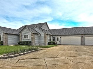 151 Bedford Ct, Valparaiso, IN 46383