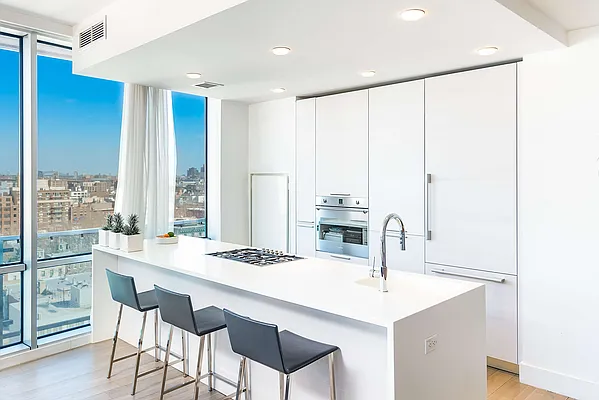 Rented by Compass | media 25