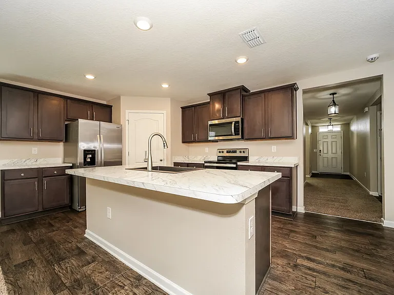3586 Derby Forest Dr — Photo 8