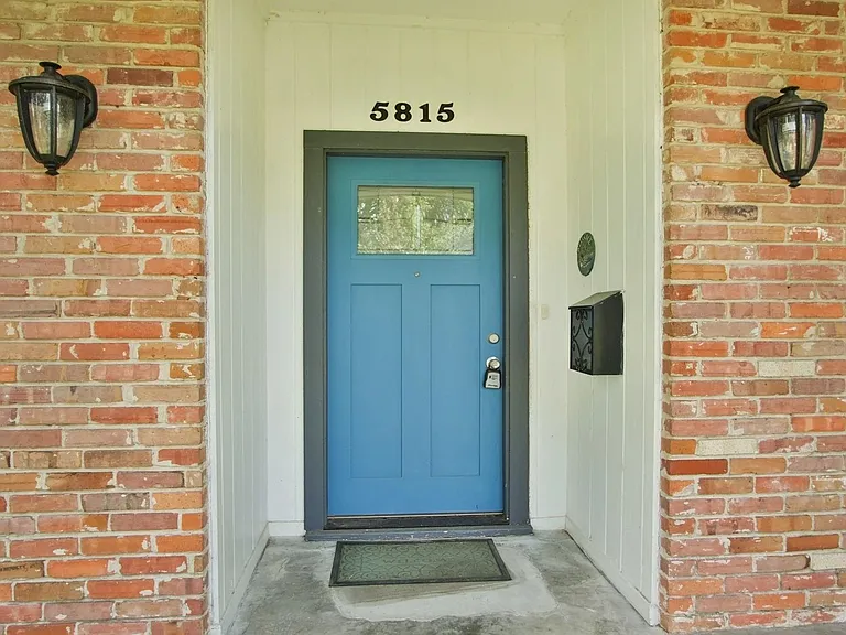 5815 Picasso Pl — Photo 8