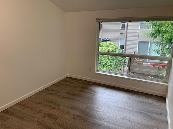 4th image of 19309 40th Ave W #A3
