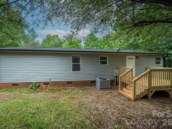 3462 Eaker Rd, Cherryville, NC 28021