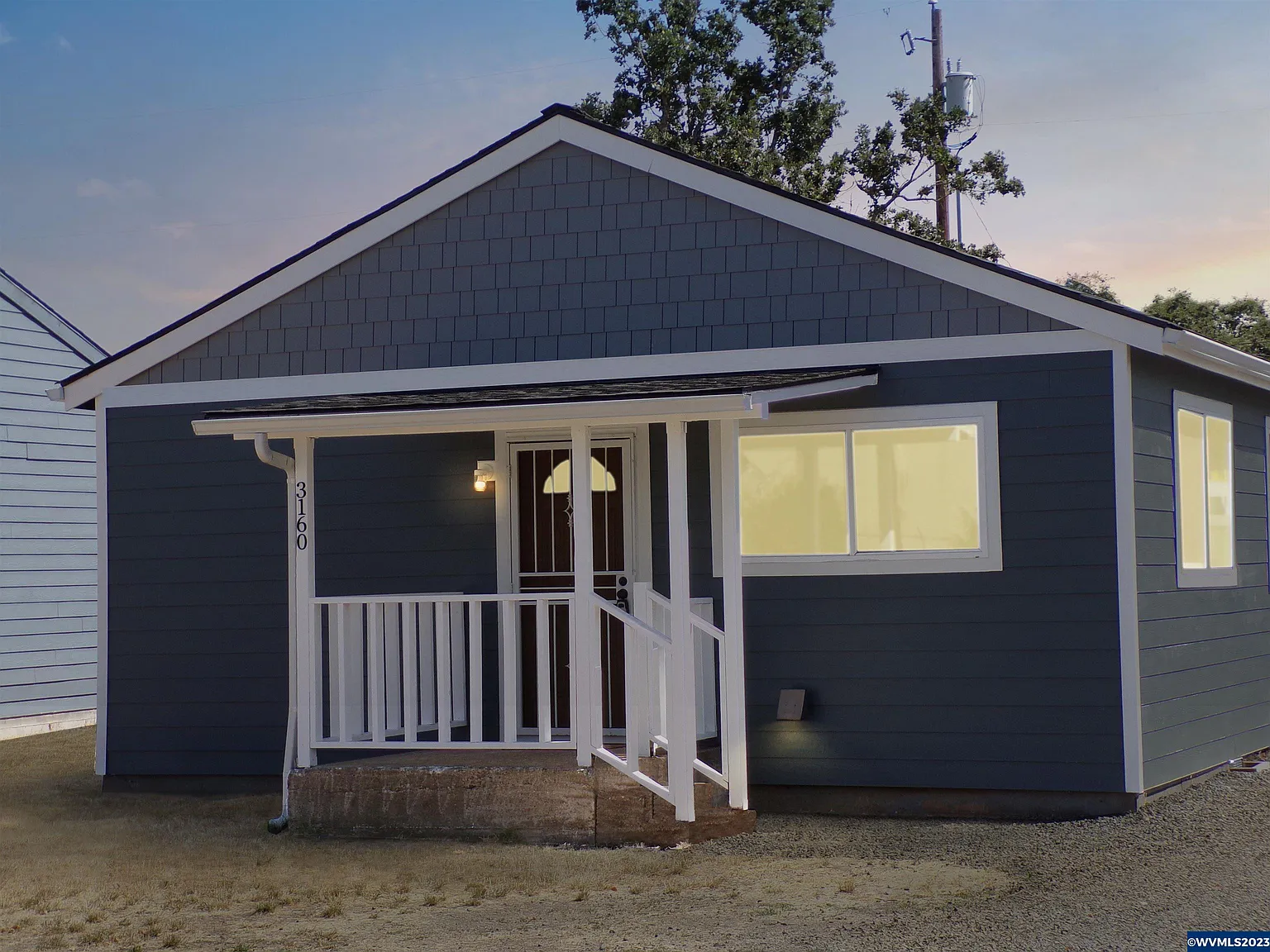 3160 Knox Butte Ave NE photo 1