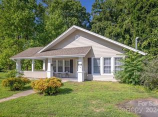 323 Fleming Ave, Marion, NC 28752