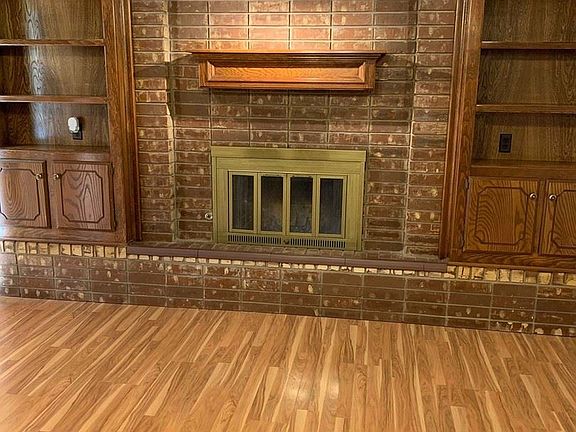 4th image of 1428 Viola Dr