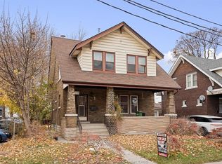 28 Hanna St E, Windsor, ON N8X 2M8