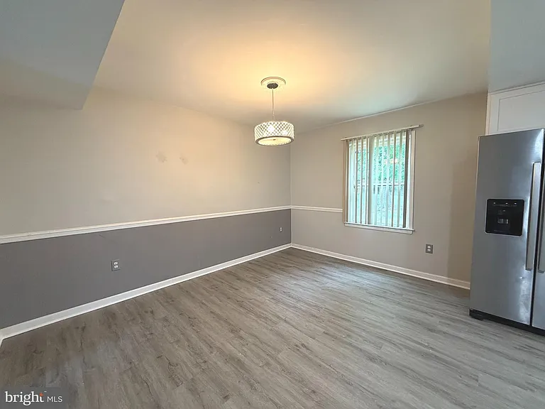2063 Red Spruce Ct — Photo 6